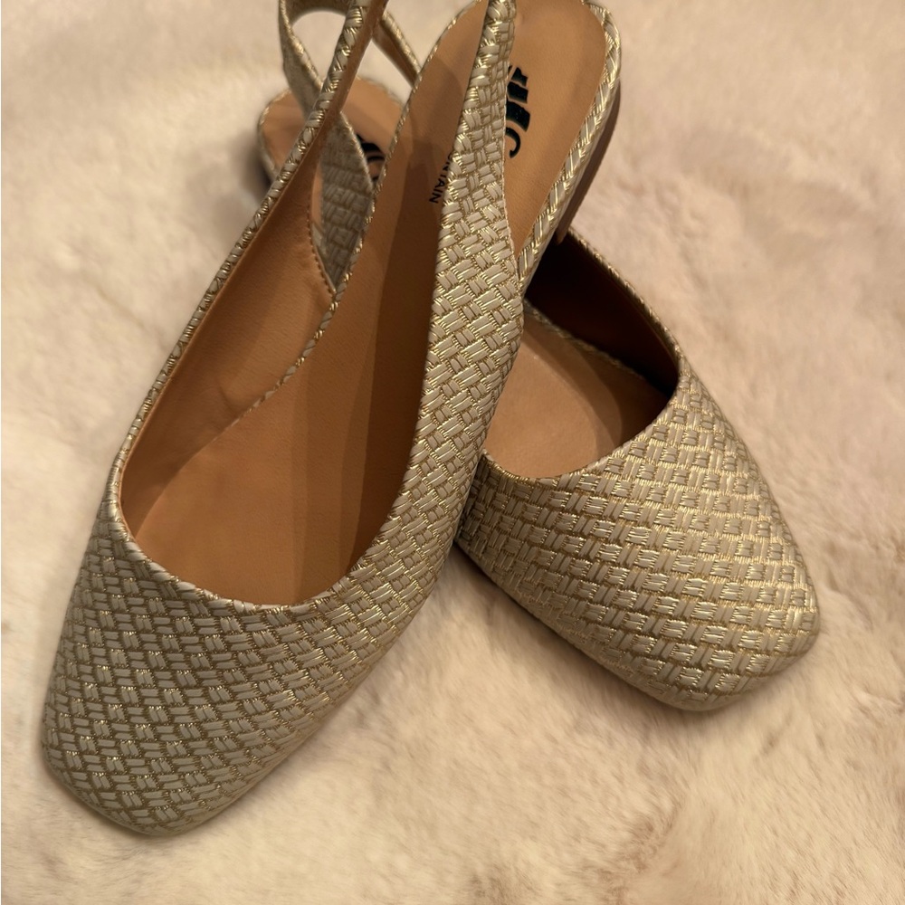 Cliffs by WHITE MOUNTAIN Metallic Woven Slingback Flats